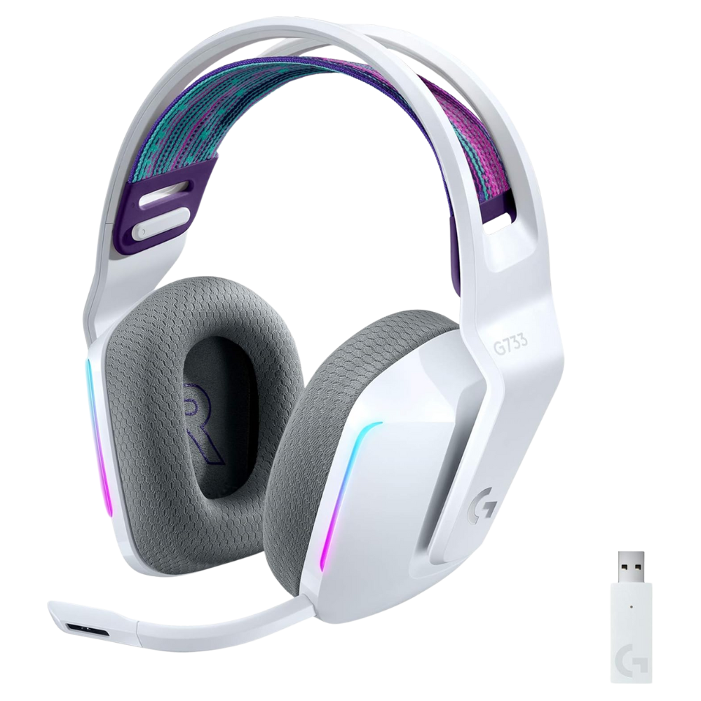 Audífonos, bocinas y equipos de audio disponibles en tienda de cómputo en México